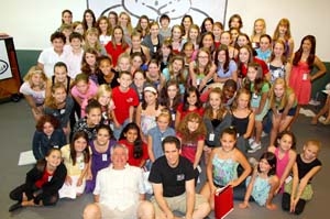 Gregory Jbara and Seth Rudetsky with the students of Broadway Artists Alliance Photo